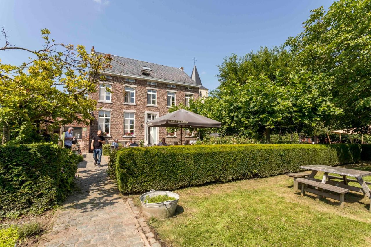 De Pastorie Hotel Borgloon Bagian luar foto